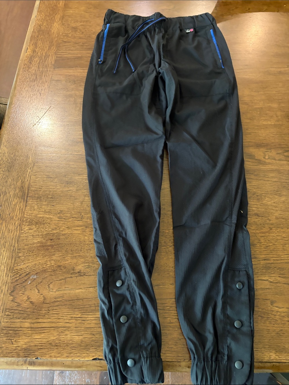 koi Women’s Size S Black Scrub Jogger Pants with Blue Trim
